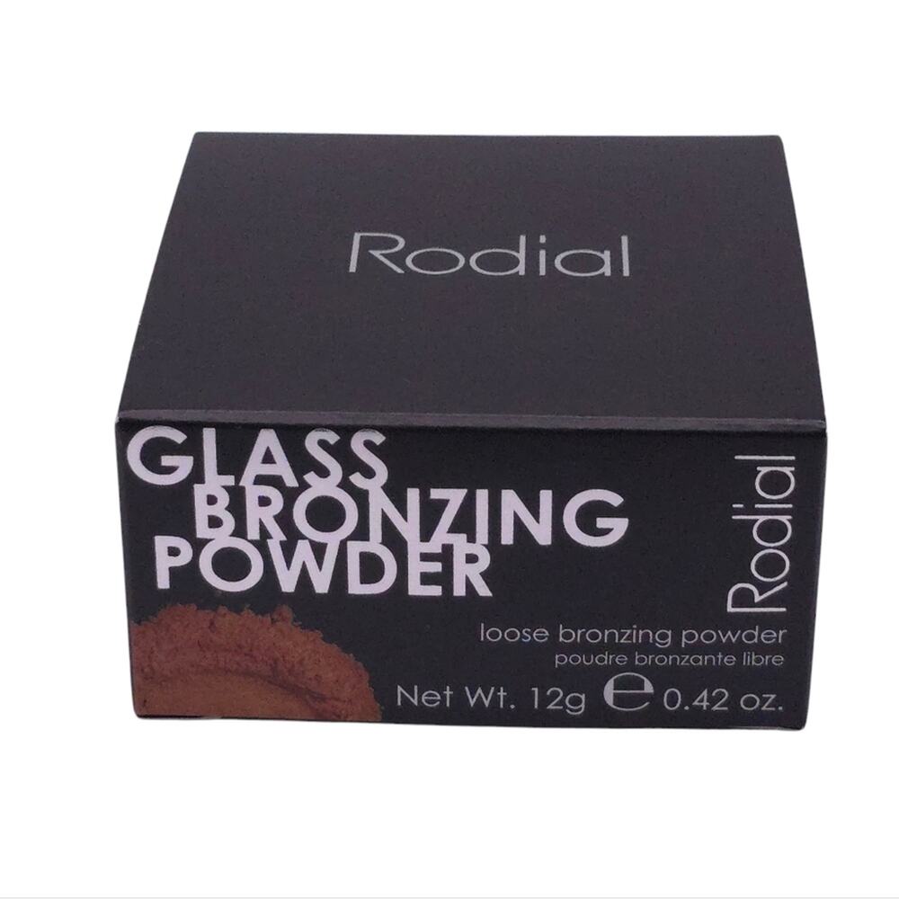 Rodial Glass Bronzing Powder - Picture 3 of 10